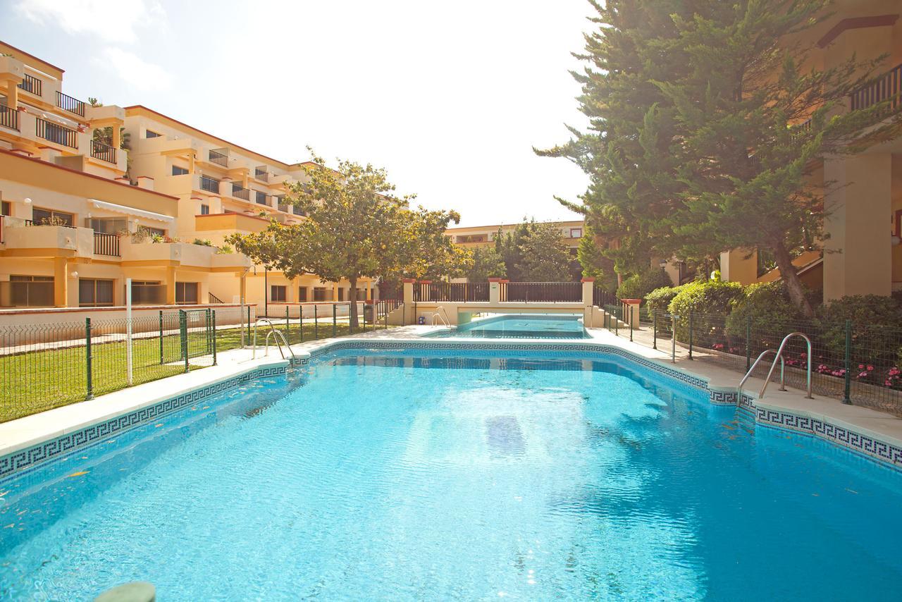 Varios Apartamentos Romana Playa Elviria Marbella Exterior foto